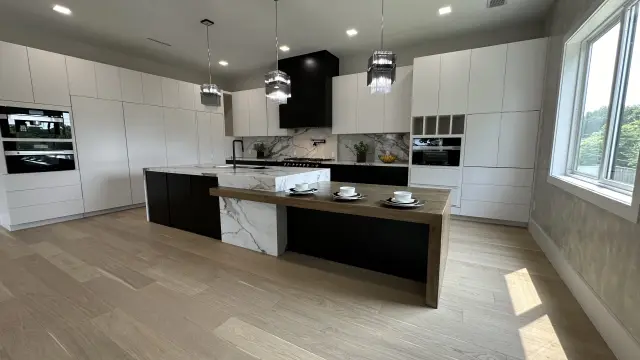 Braesvalley Estate, a SCIP custom home built by Everlasting Homes in Houston, TX — photograph 1 of 13